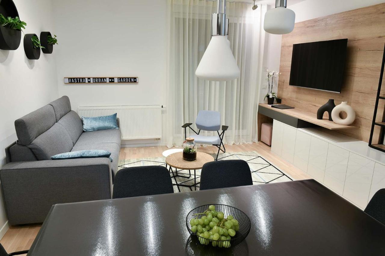 Astra Urban Garden Apartment, 2 Garage Parking Spaces Zagreb Exterior foto